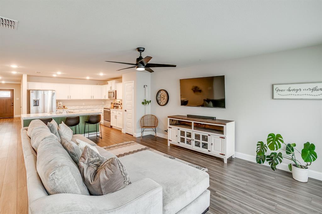 Villages Mayfieid - Residential