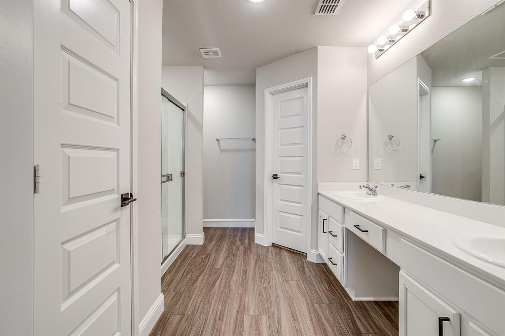 Villages Mayfieid - Residential