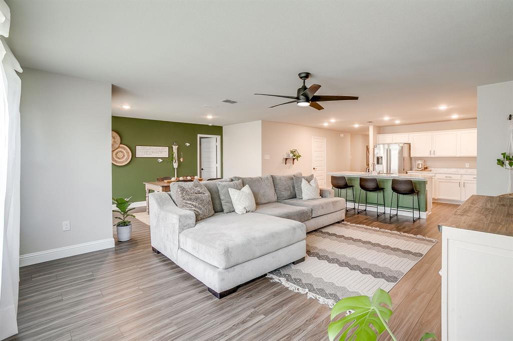 Villages Mayfieid - Residential