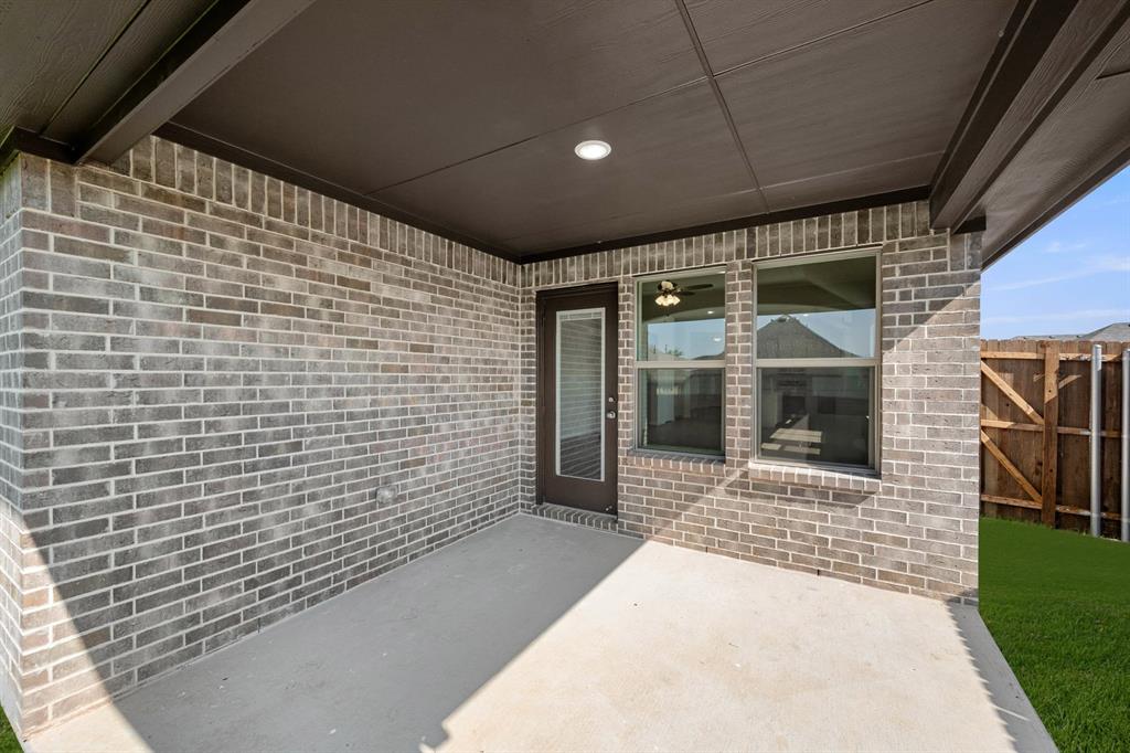 Summer Crest - Residential