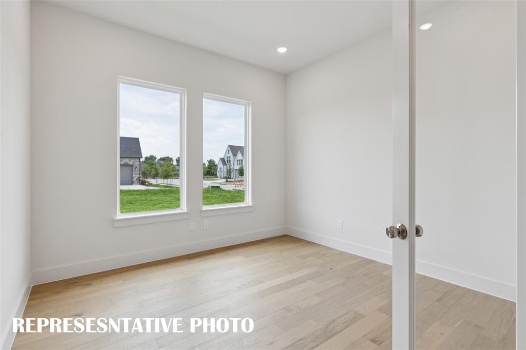 2249 Hermitage Drive