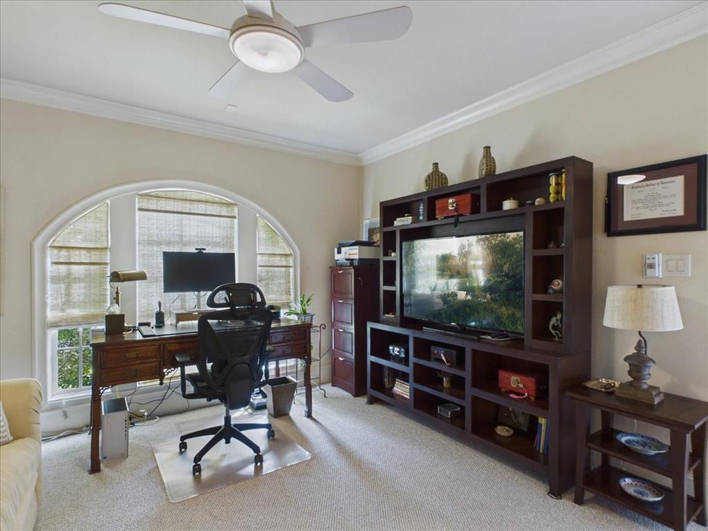 4301 Lomo Alto Drive B