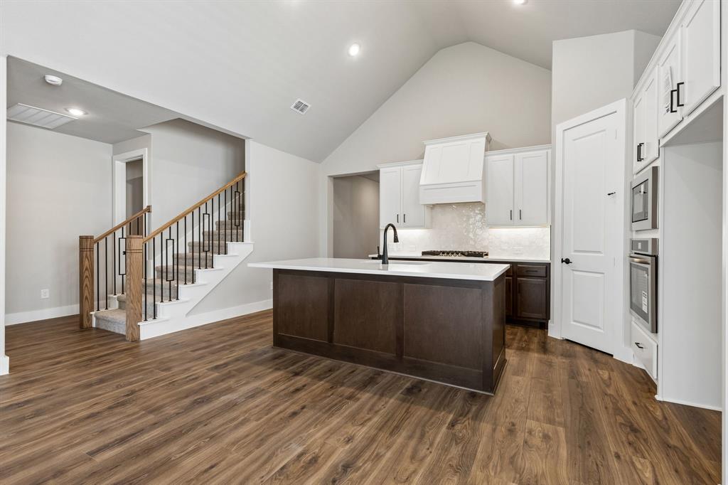 4709 Tippett Drive
