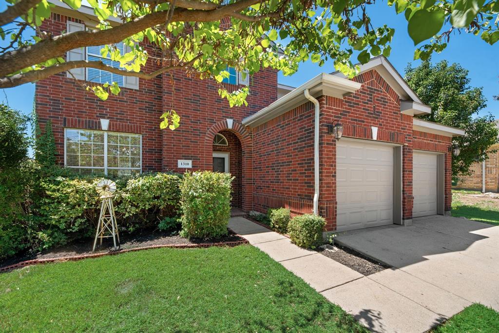 1310 Chestnut Hill Drive
