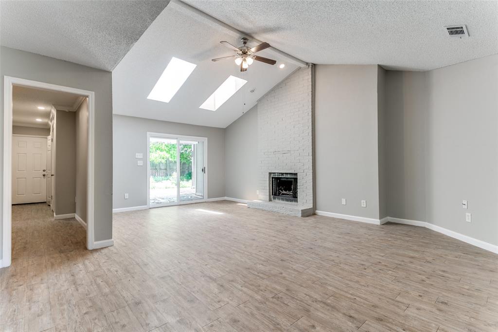213 S Macarthur Boulevard