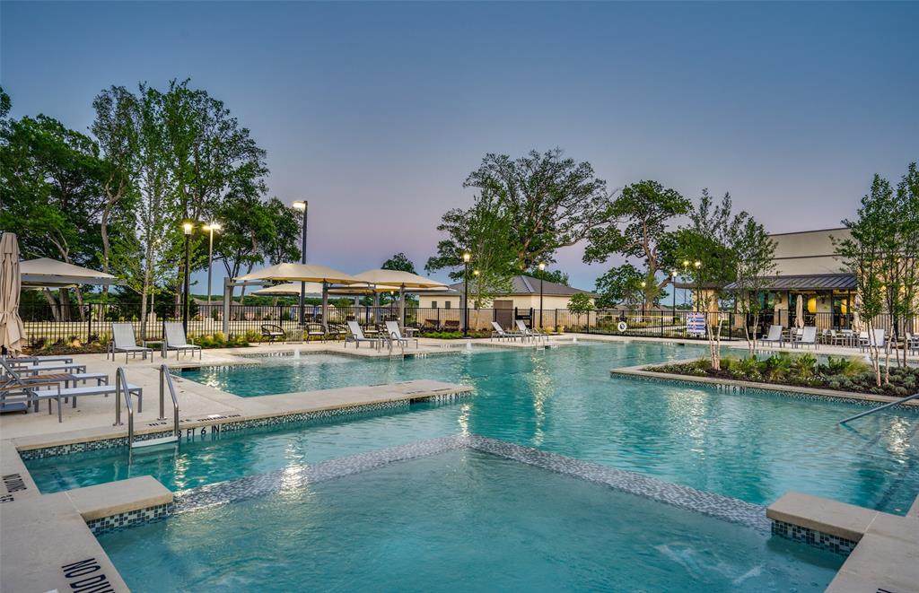 Del Webb Trinity Falls - Residential