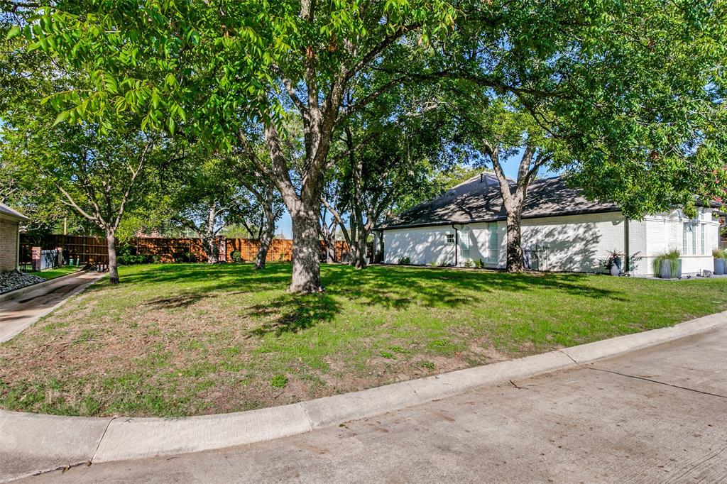 1010 Village Green Court
