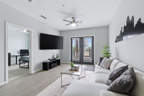 5609 Smu Boulevard 205 Dallas TX 75206