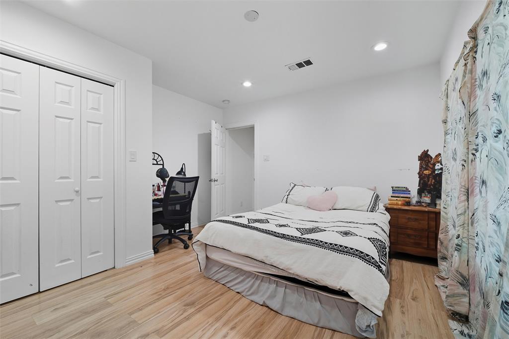 Kessler Plaza - Residential