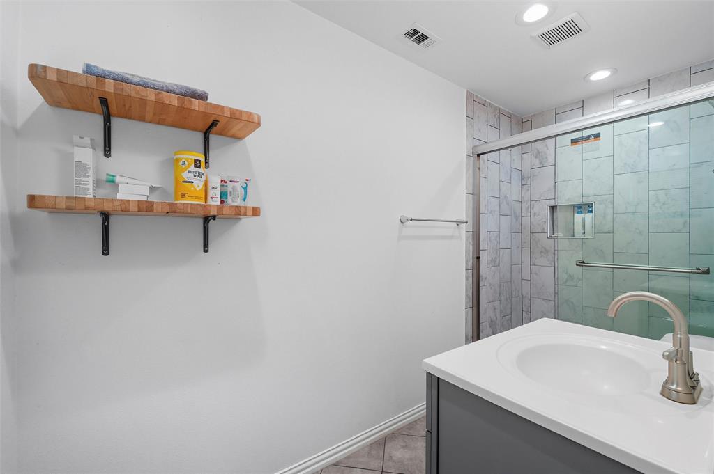 Kessler Plaza - Residential