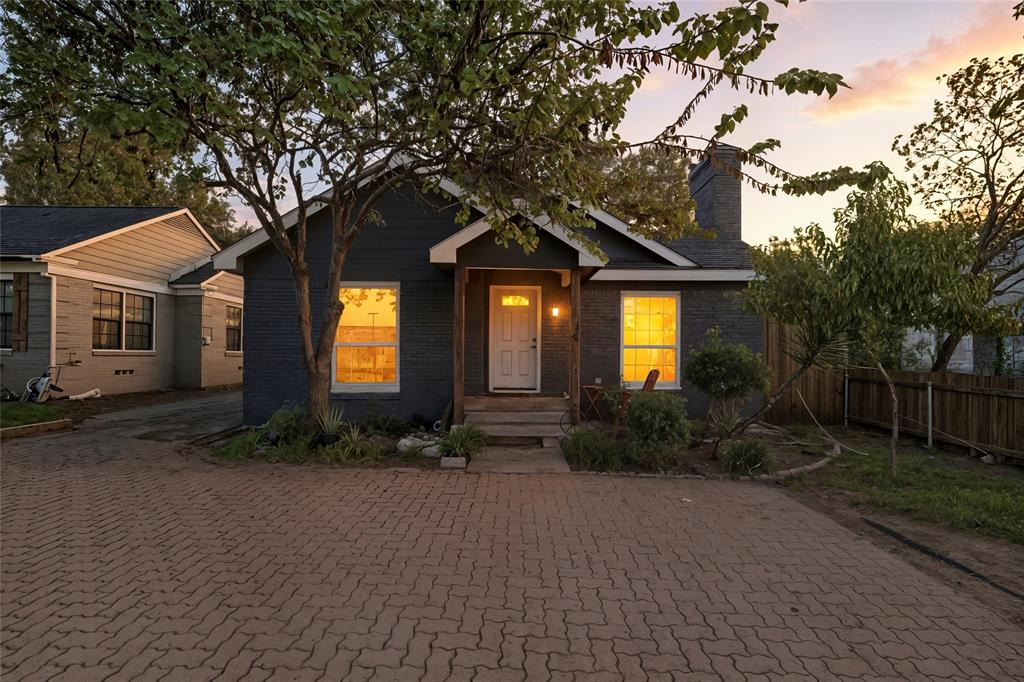 Kessler Plaza - Residential