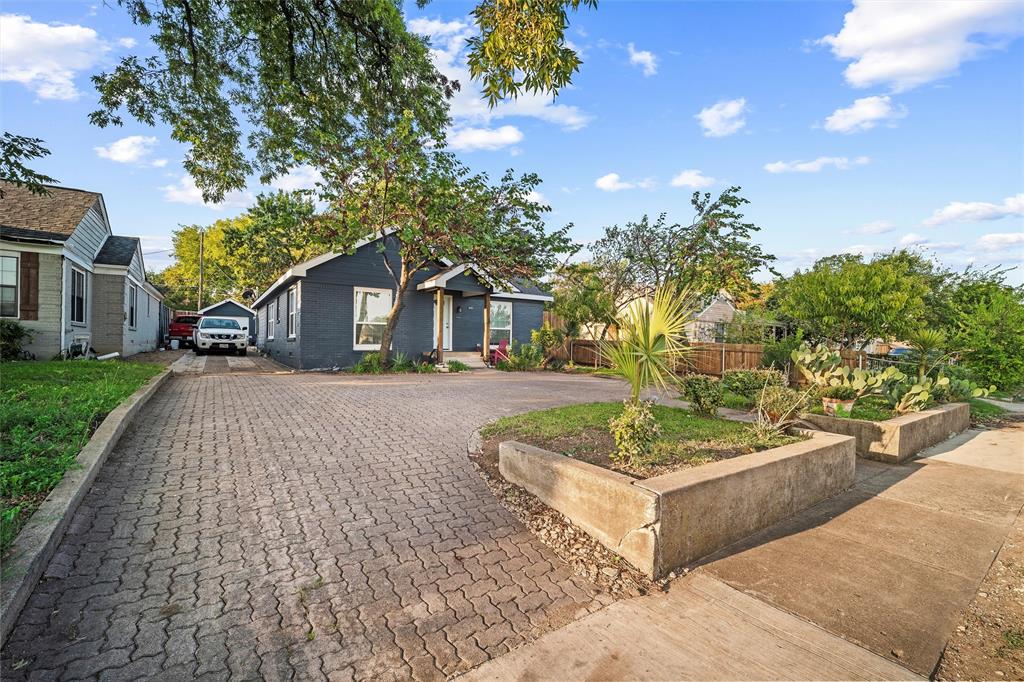 2522 W Jefferson Boulevard
