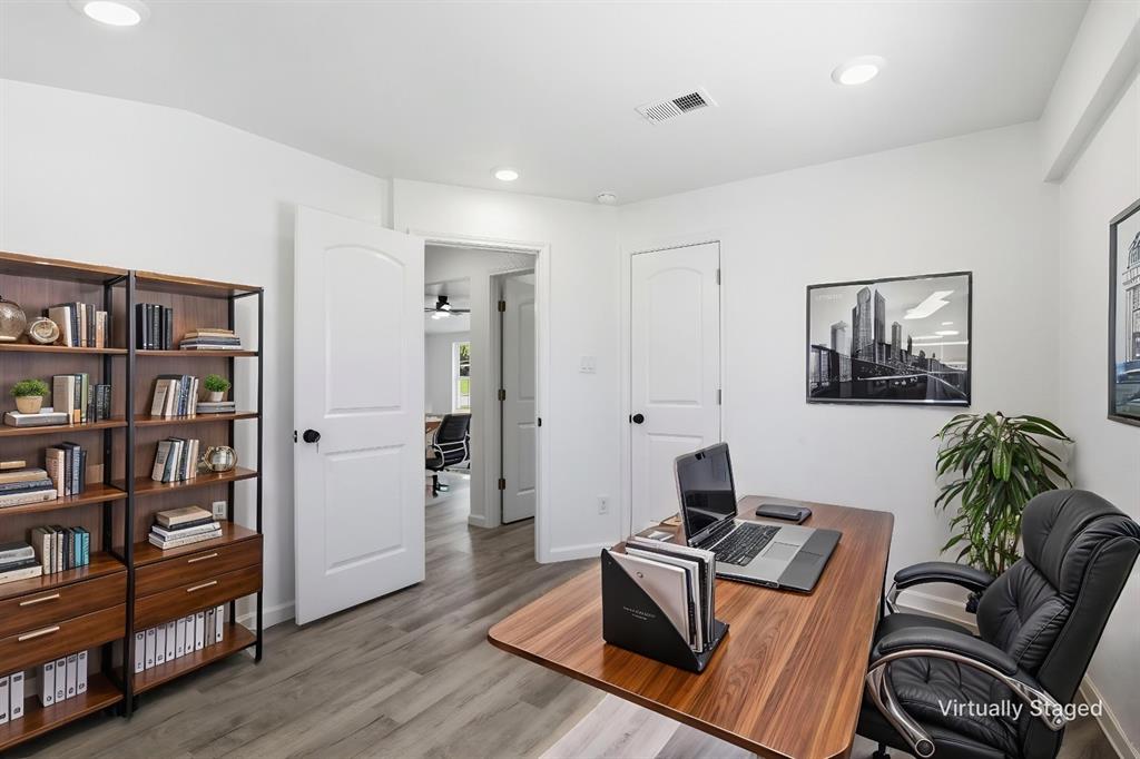 Casa Loma Add - Residential