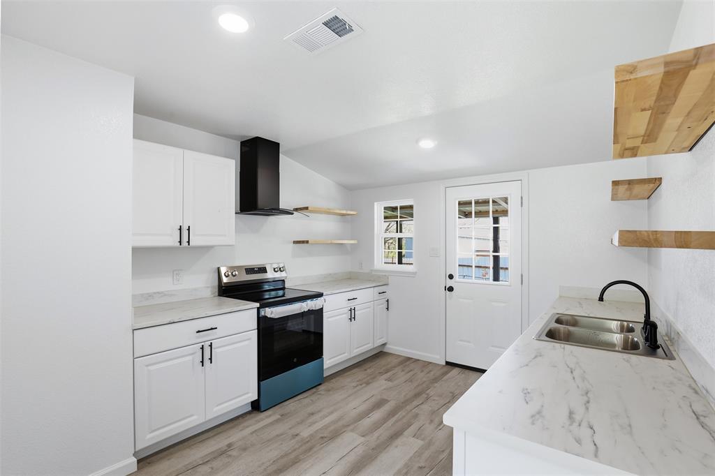 Casa Loma Add - Residential