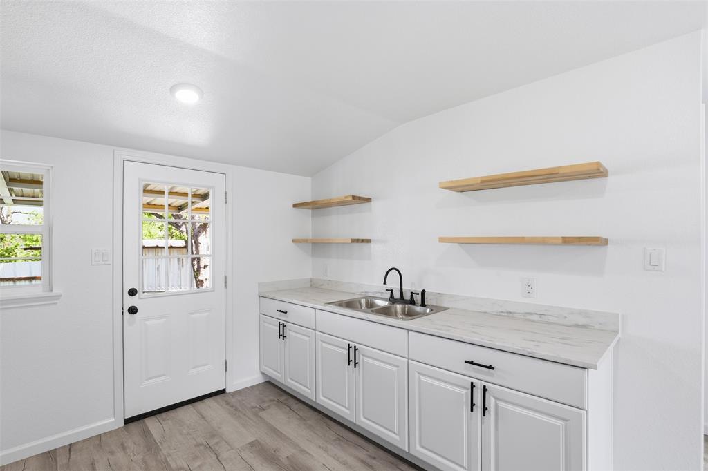 Casa Loma Add - Residential