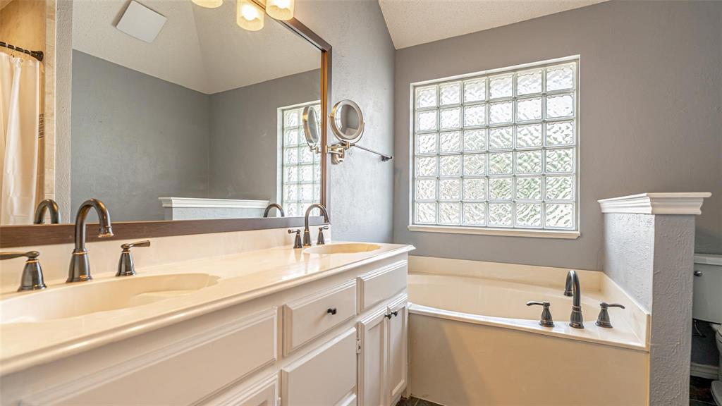 Bently Court - Residential