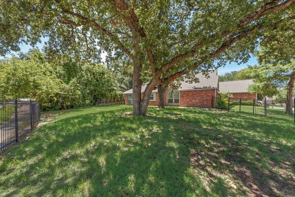 Briar Glen - Residential