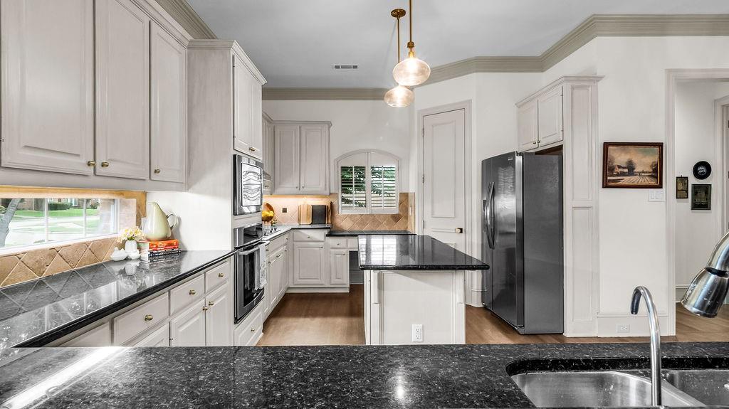 2309 Marblewood Drive