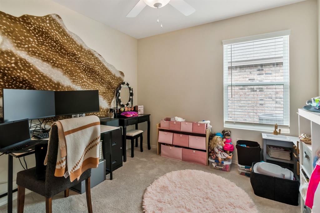 Elizabeth Creek Alpha Ranch - Residential Lease