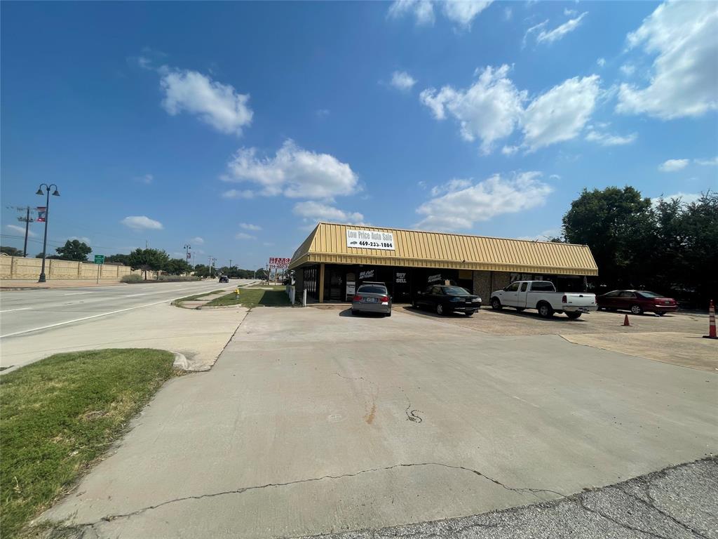 7300 Main Street 100