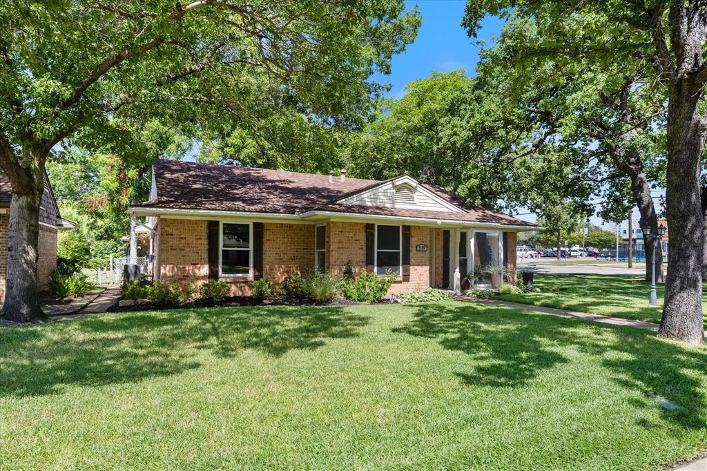 519 Staffordshire Drive