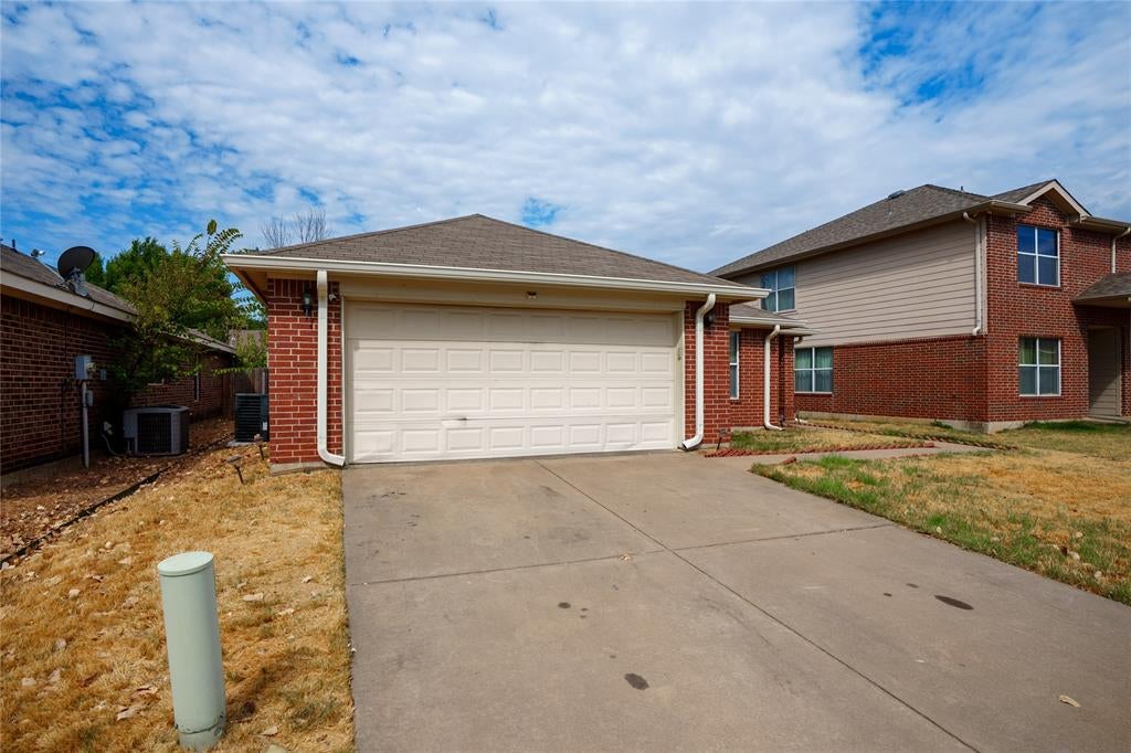2748 Maegen Circle