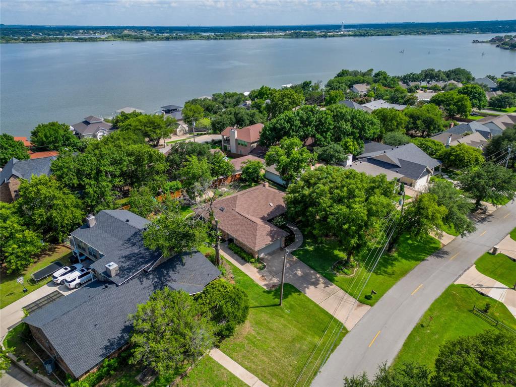 Decordova Bend Estate - Residential