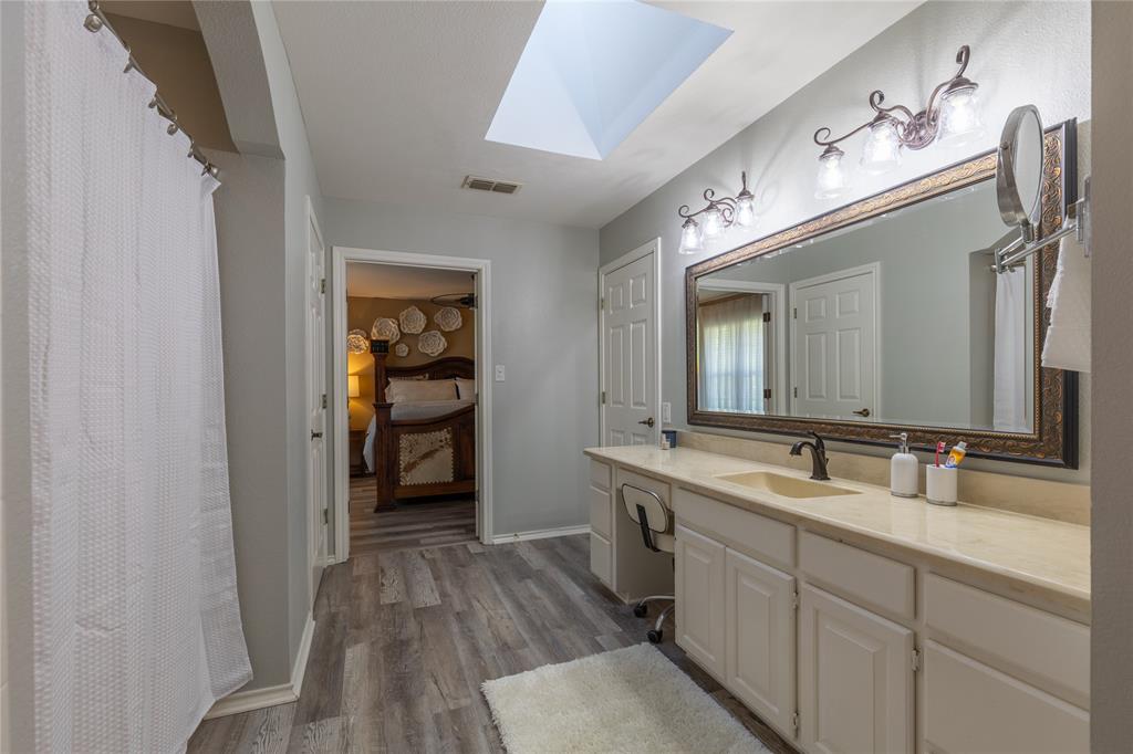 Decordova Bend Estate - Residential