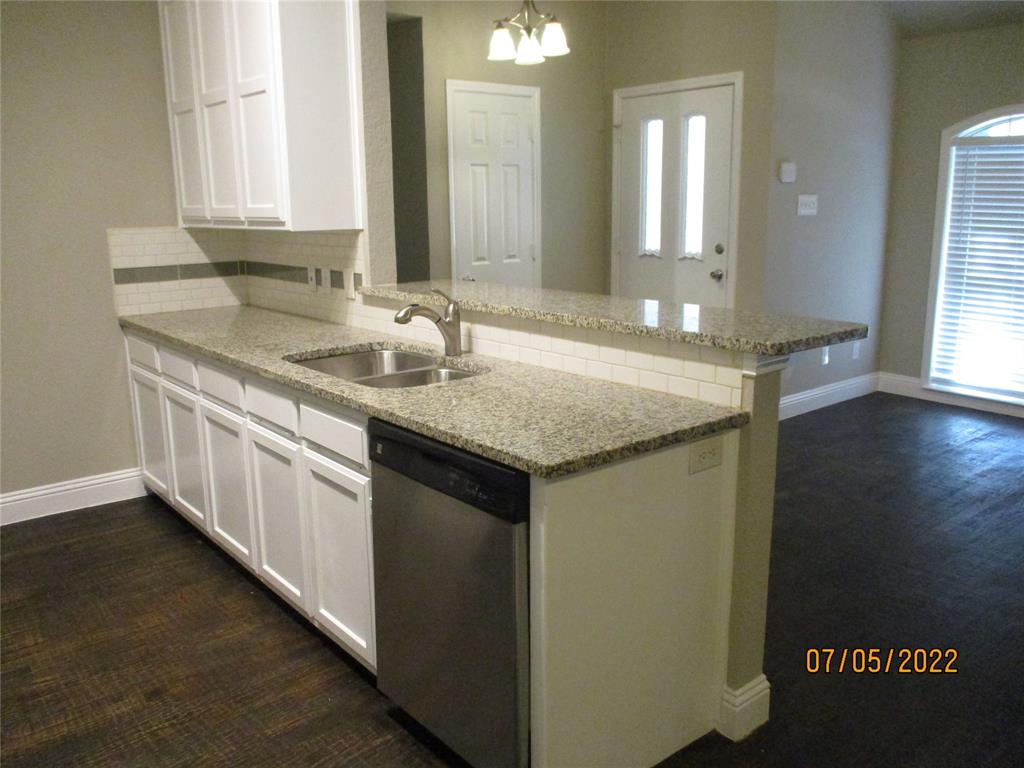 Marine Creek Hills Add - Residential Lease