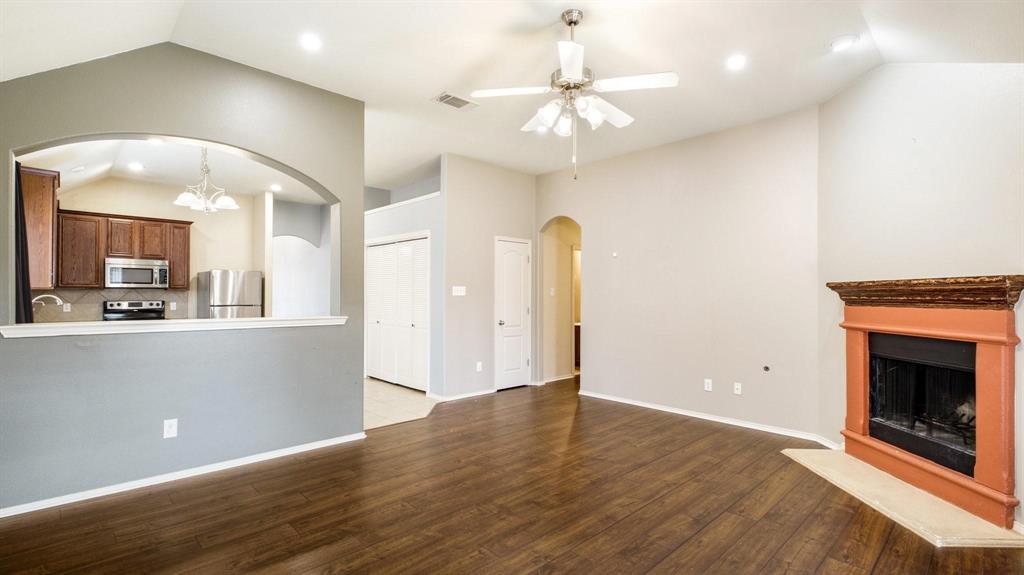 Summit View Lake Ph Two - Residential Lease