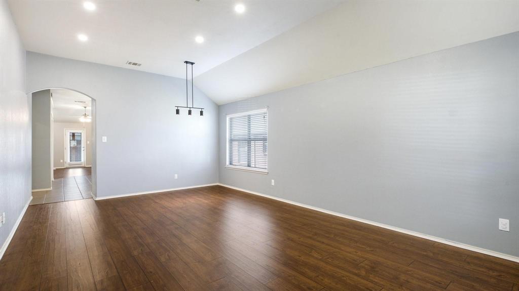 Summit View Lake Ph Two - Residential Lease