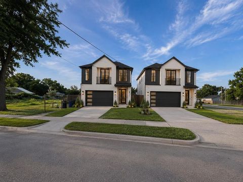 Photo of 1850 Bayside Street, Dallas, TX 75212 (MLS # 21284569)