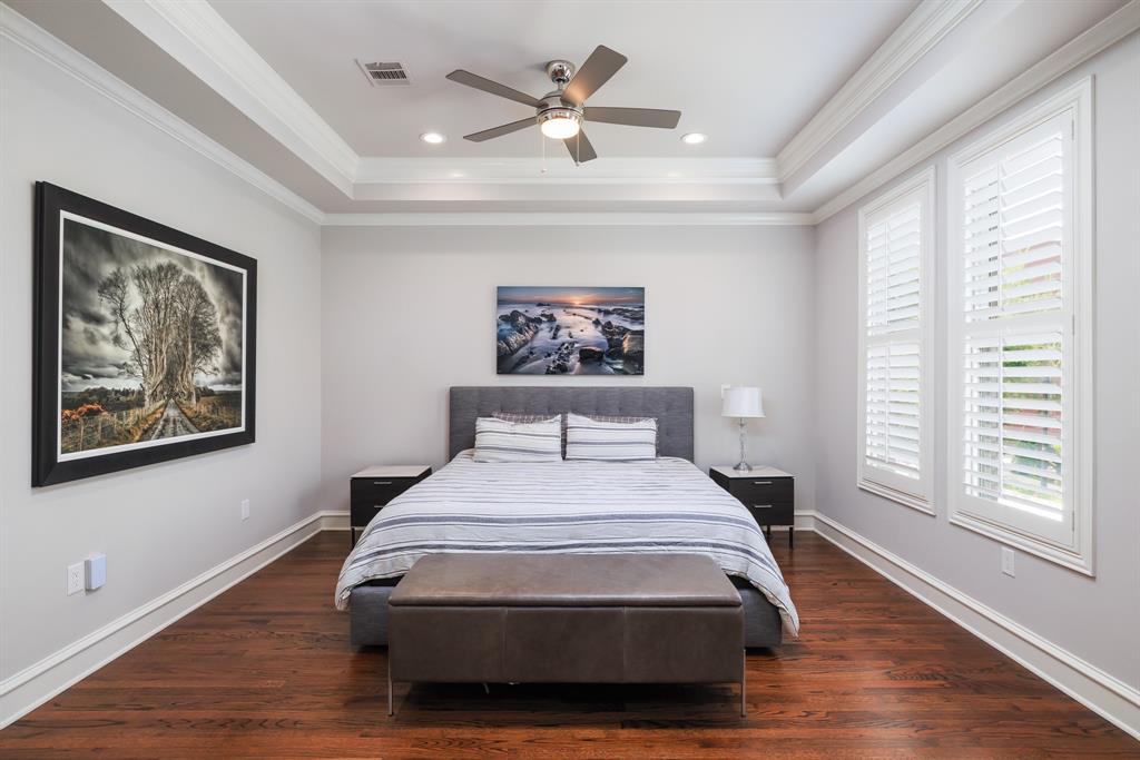 Southlake Town Square Brownsto - Residential