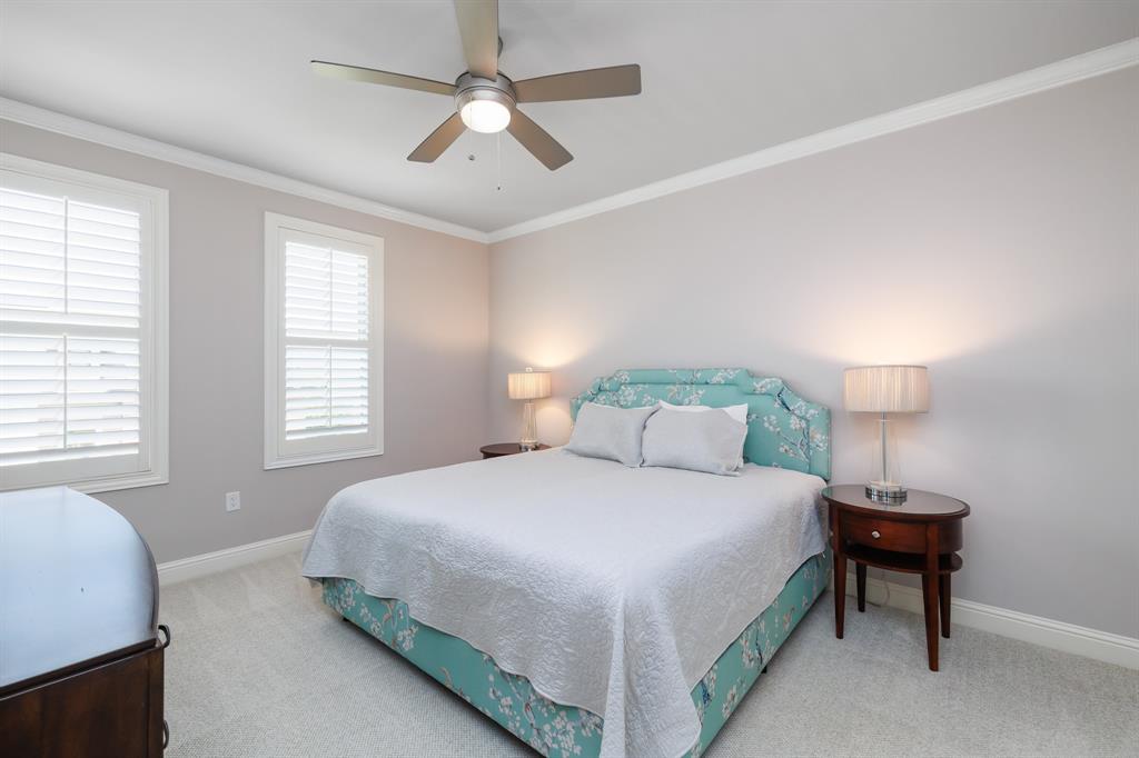 Southlake Town Square Brownsto - Residential