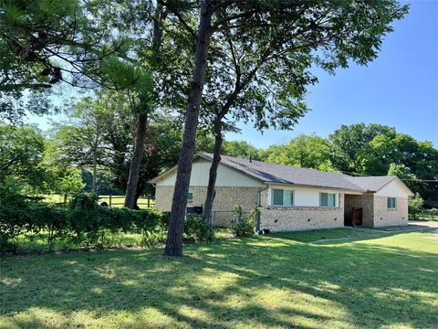 6725 Hewitt Street North Richland Hills TX 76182