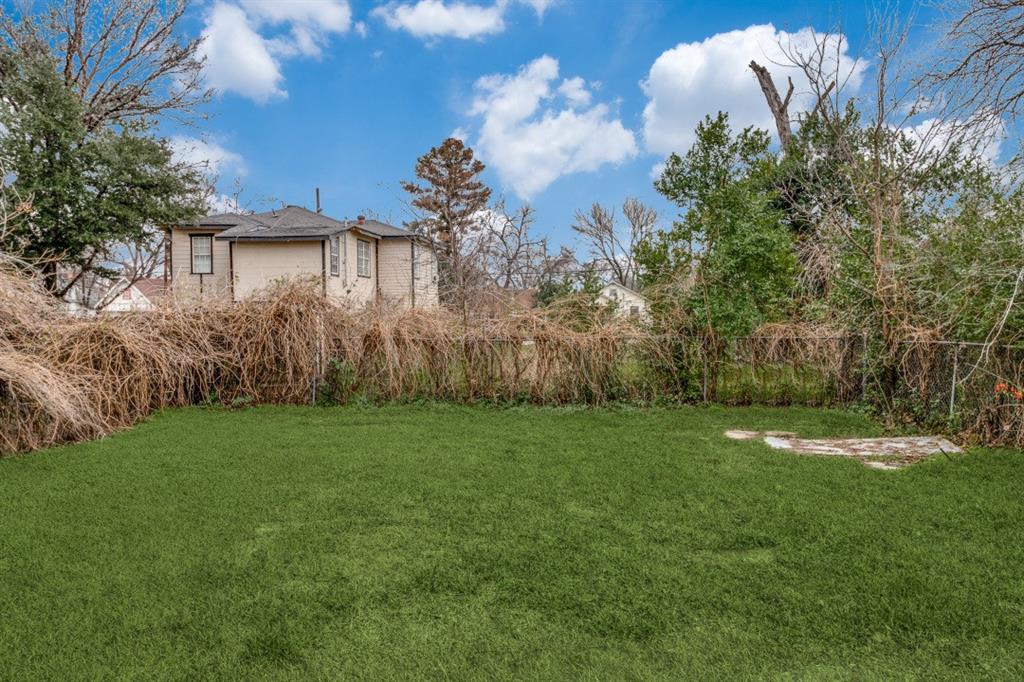 Eason Ellen L - Residential