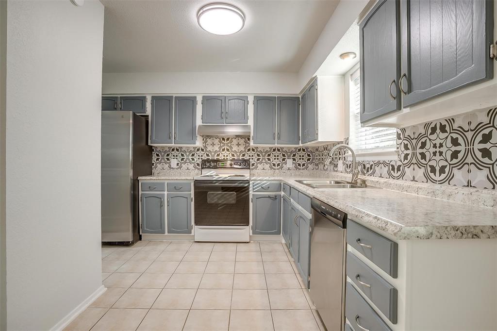 Wallace Heights Add - Residential Lease