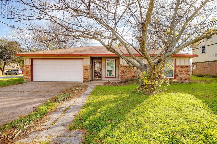 Darling newly renovated 3 bedroom , 2 bath , 2 car garage brick home located on a nice corner lot in Benbrook. This open concept floorpan boast a large living with wood burning fireplace. Kitchen has new stainless steel fridge and dishwasher. Large master bedroom with ensuite bath and walk in closet. Washer and Dryer are included as well. Covered back yard patio and large shed for extra storage. 
You'll enjoy easy access to local schools, shopping centers, and dining options, all just a short drive away.