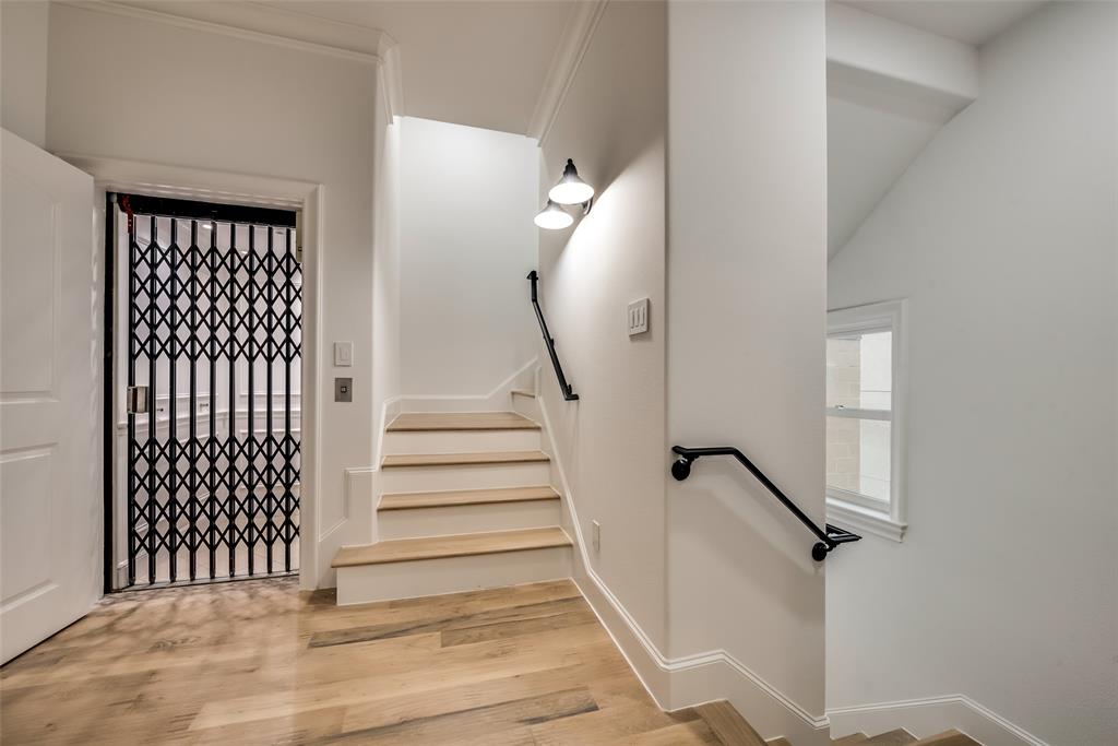 Brownstones Add 02 - Residential