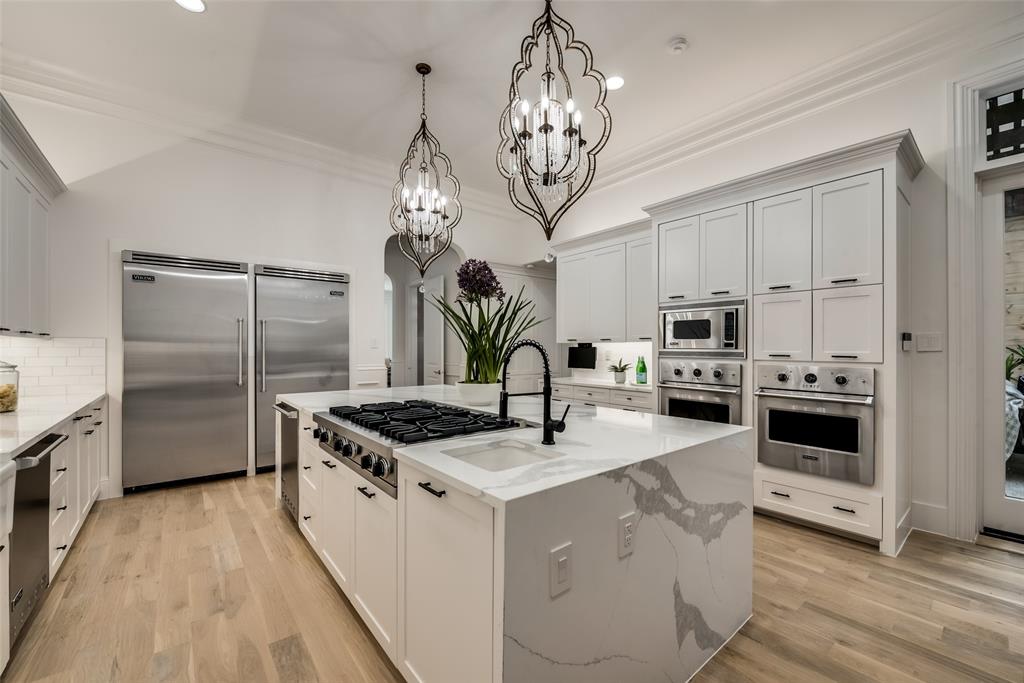 Brownstones Add 02 - Residential