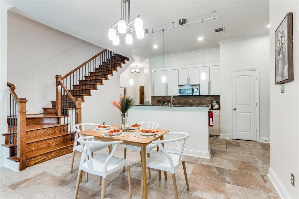 Villas At Ash Creek - Residential Lease