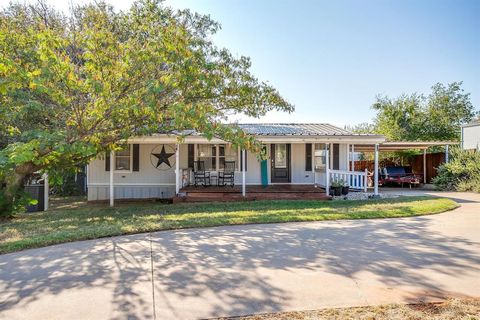3011 N Sky Court Granbury TX 76049