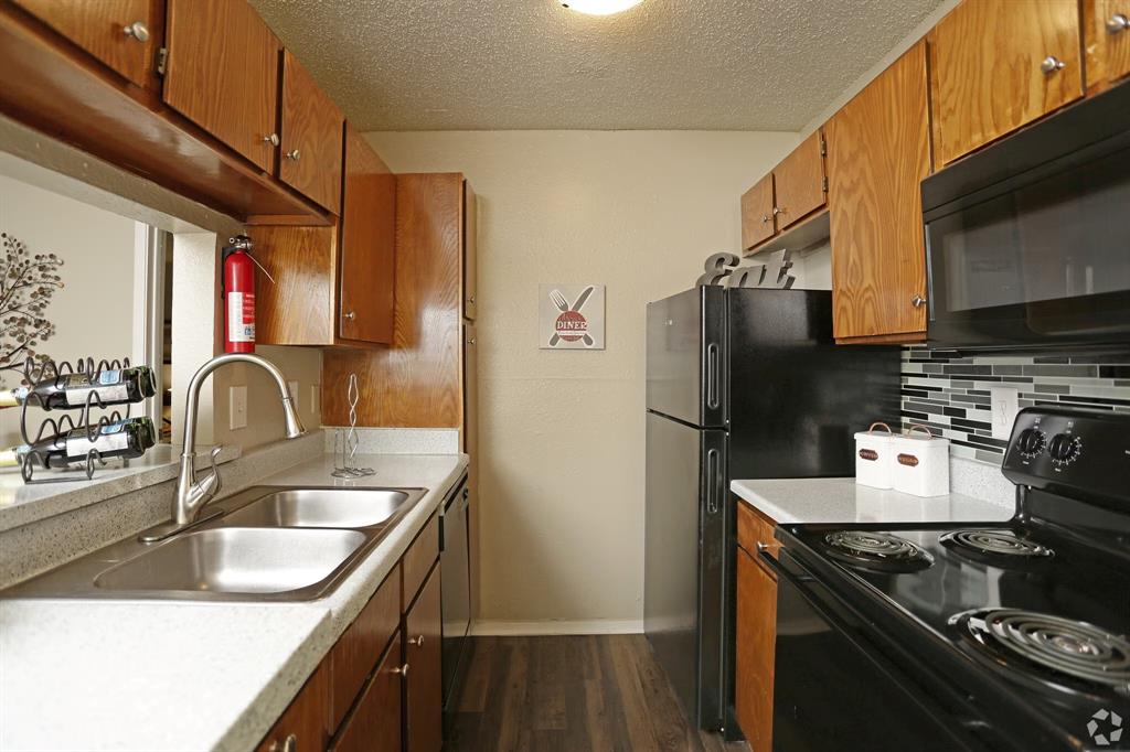 Creekside Village - Residential Lease