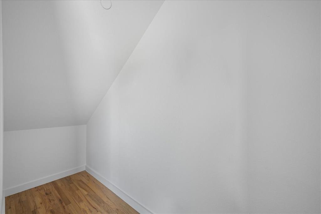 1715 Bennett Ave Condos - Residential Lease