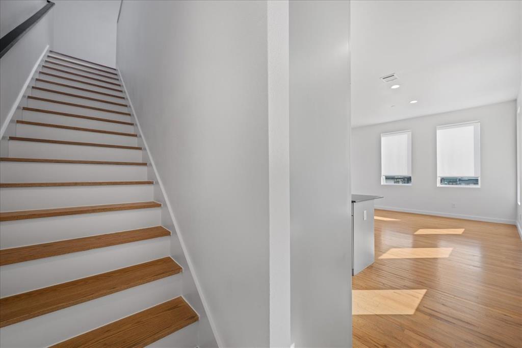 1715 Bennett Ave Condos - Residential Lease