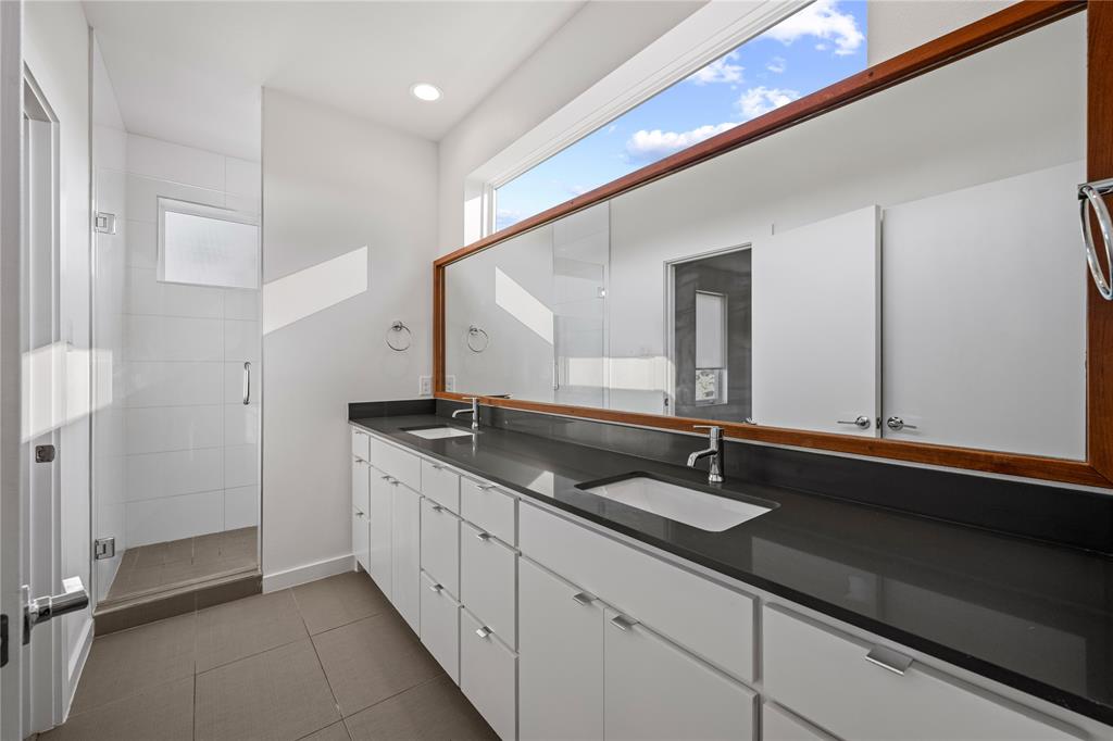 1715 Bennett Ave Condos - Residential Lease