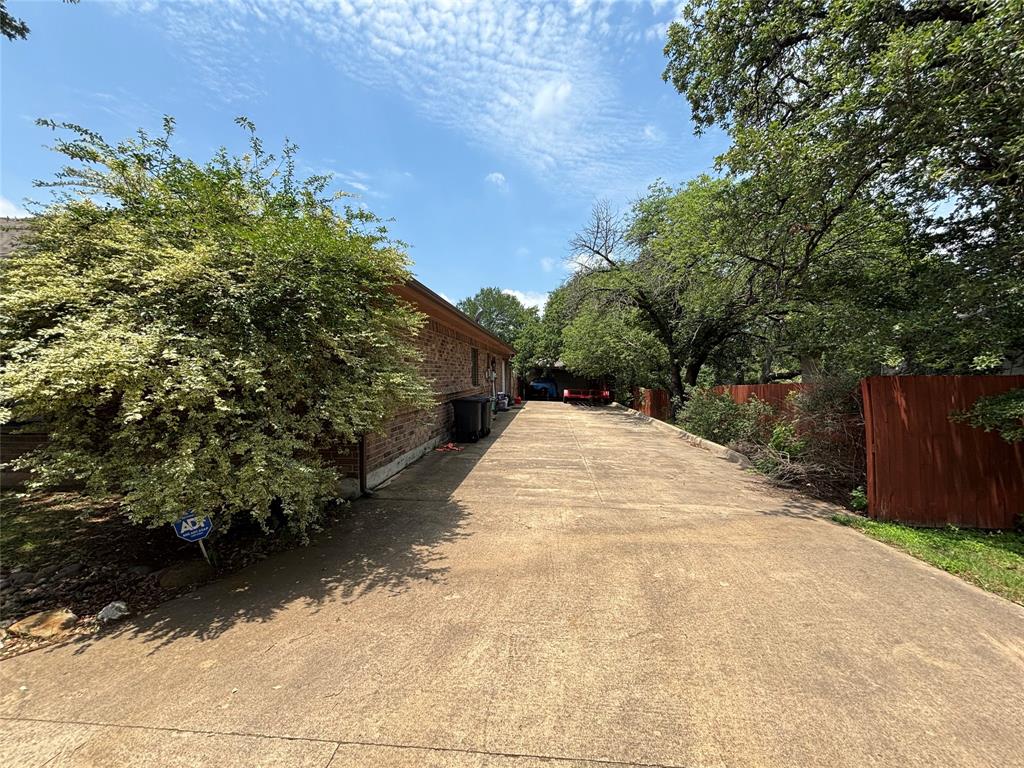 3307 Shawnee Trail
