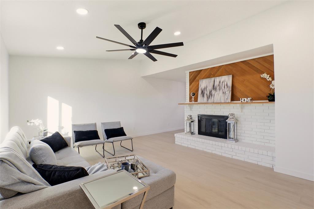 3631 Longcourt Circle