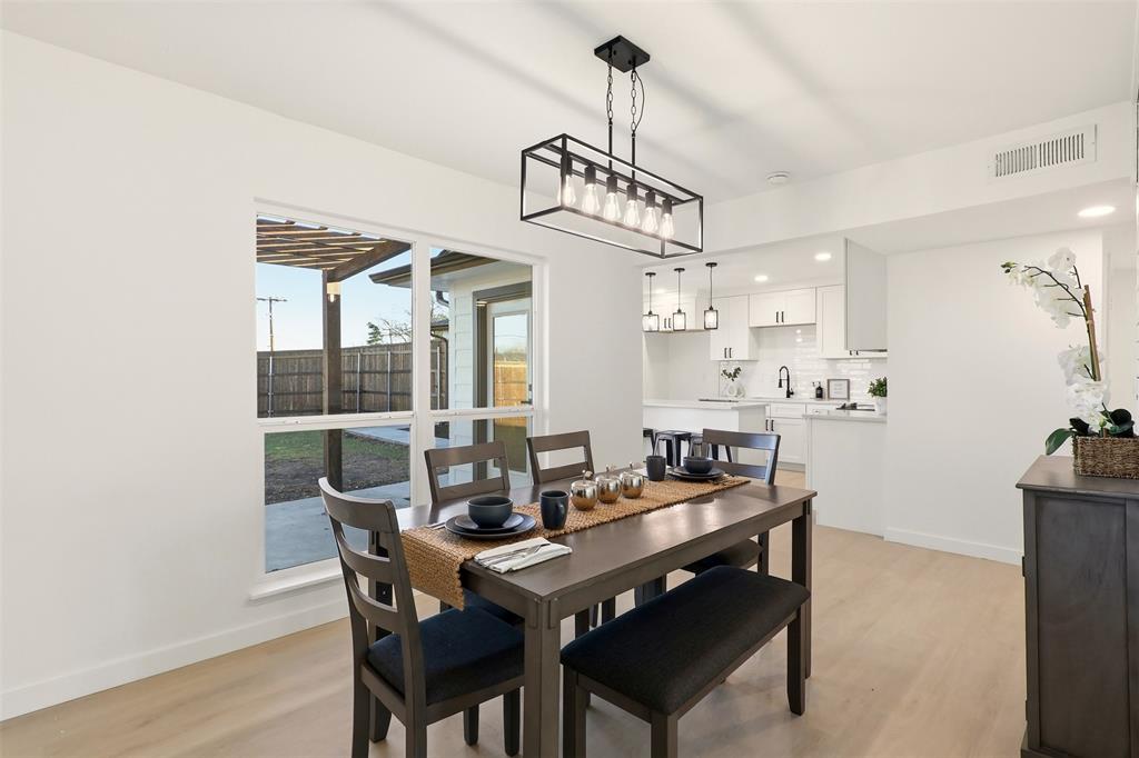 3631 Longcourt Circle