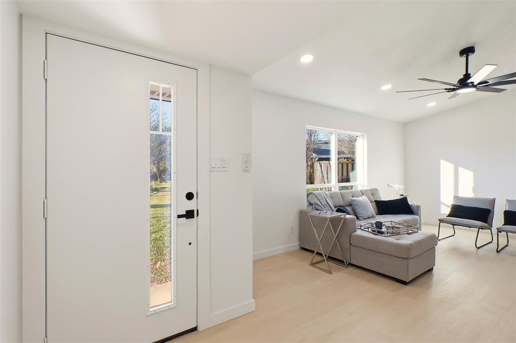 3631 Longcourt Circle